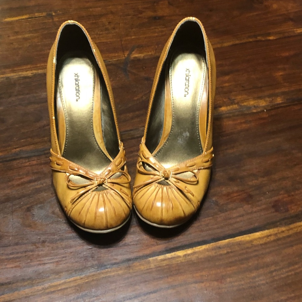 Cute shoes. 40’s style. 7.5